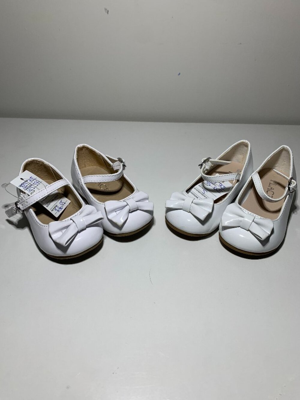 Lot 2 Pairs The Childrens Place Toddler Girls White Mary Jane Dress Shoes Sz 4 5